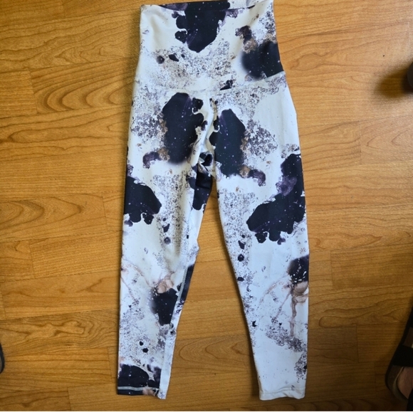 DYI Abstract Black and White Leggings Marble Athleisure Yoga Running Workout - Picture 1 of 3